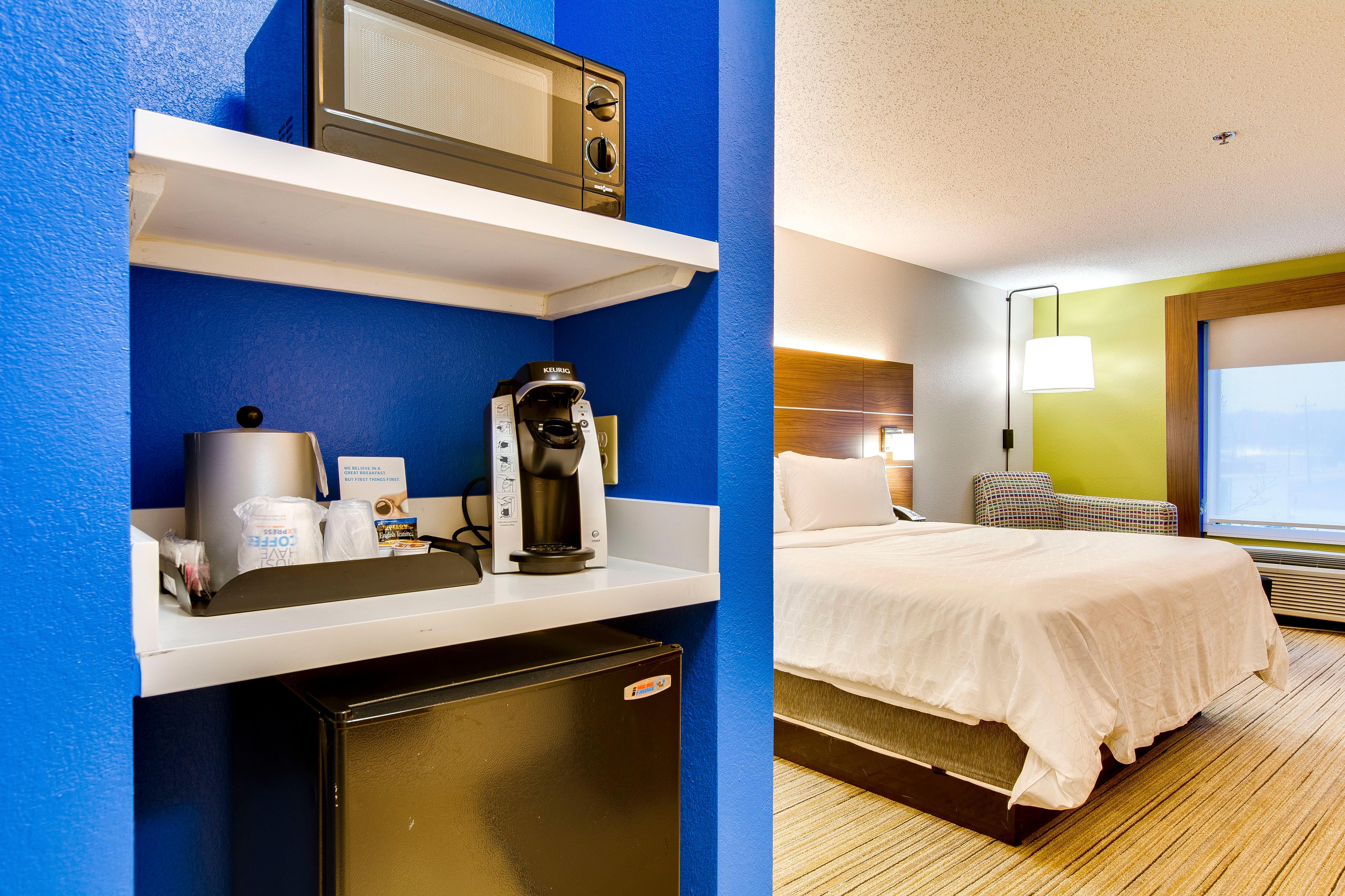 Holiday Inn Express Vincennes Extérieur photo
