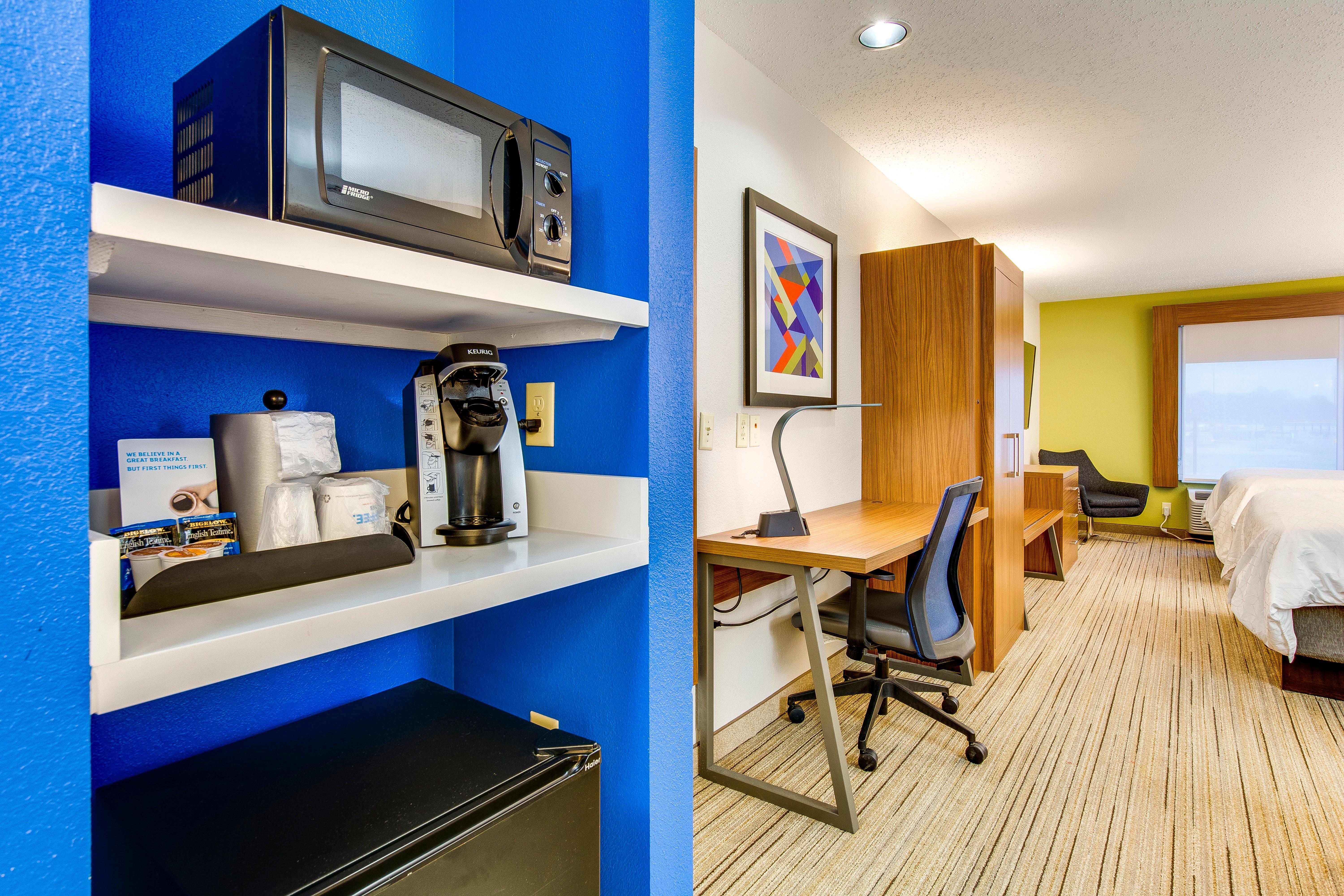 Holiday Inn Express Vincennes Extérieur photo