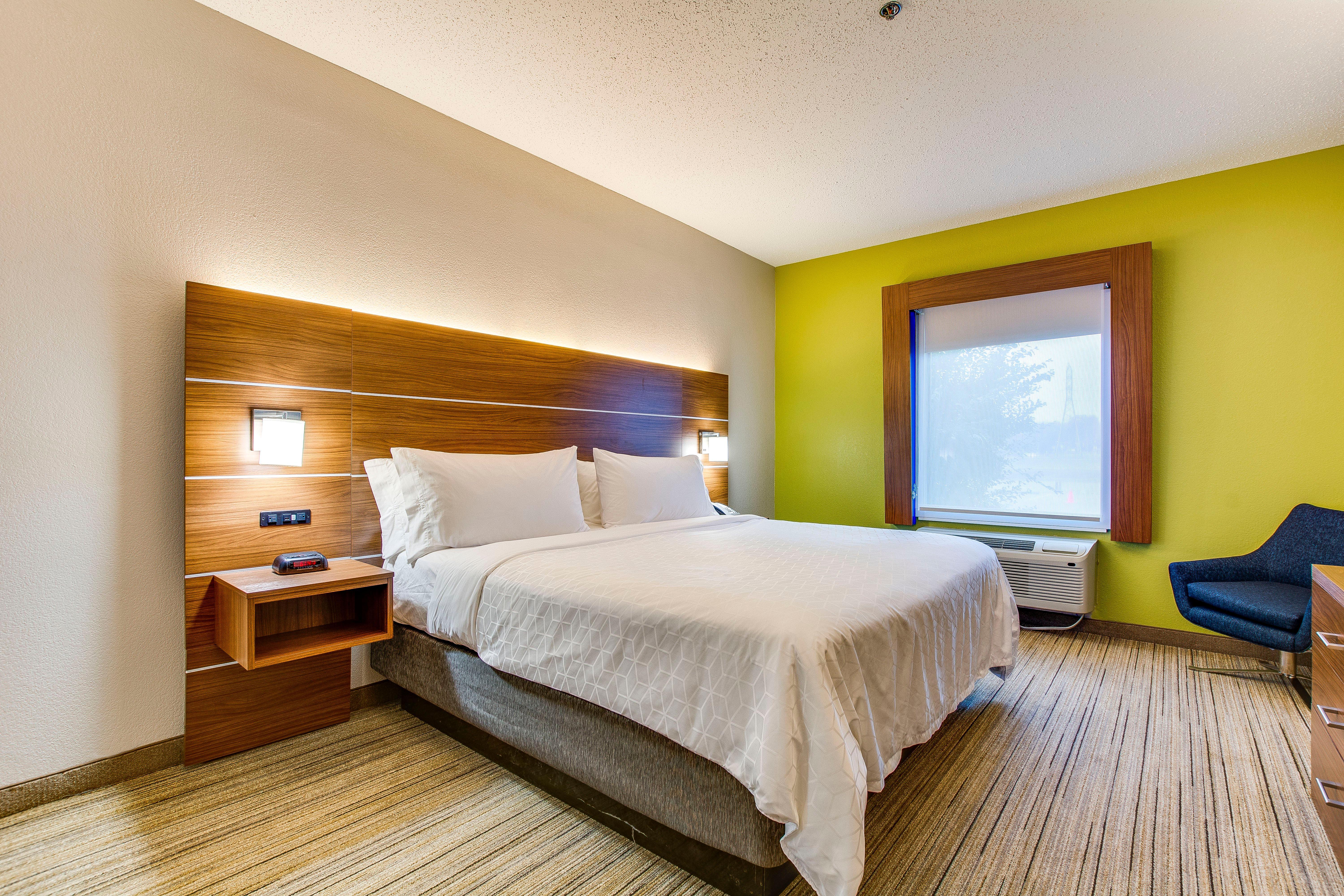 Holiday Inn Express Vincennes Extérieur photo